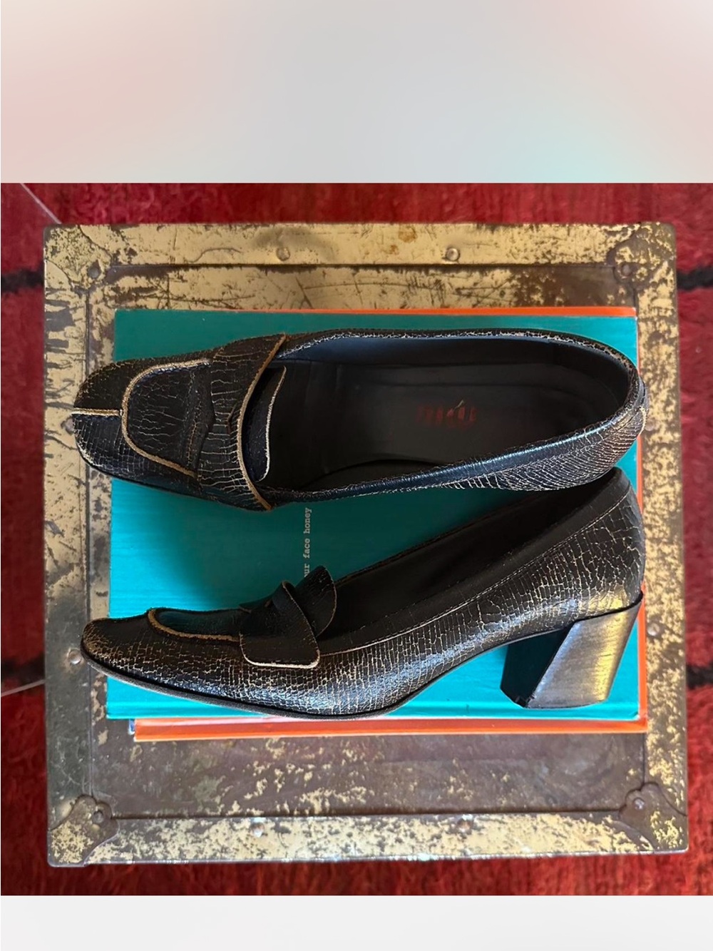 Vintage Miu Miu Black Cracked Leather Loafers - Picture 2 of 3